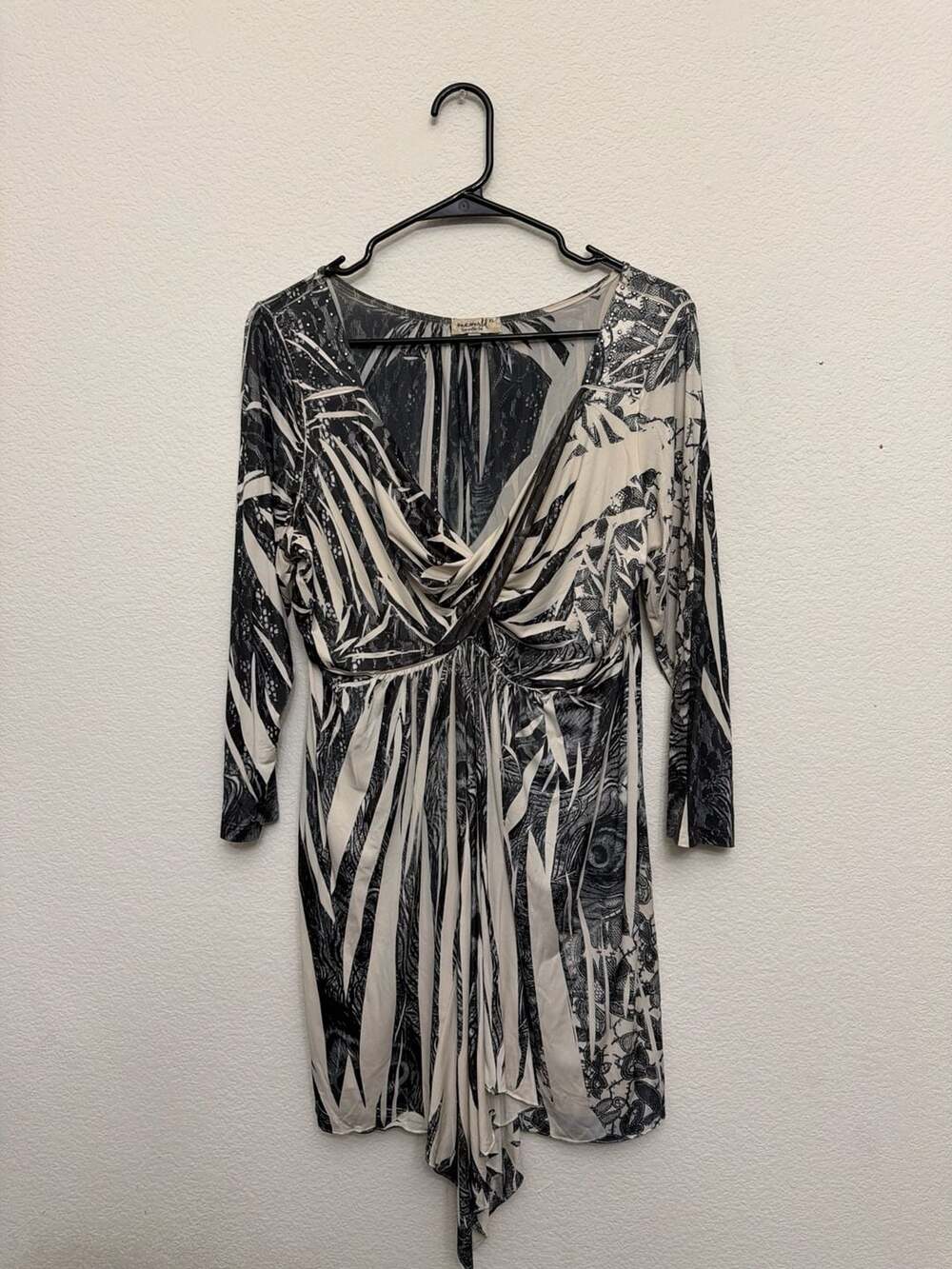Embellished V-Neck Tunic Top Size XL